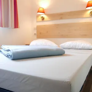 **** Camping De Lyon Frankrijk